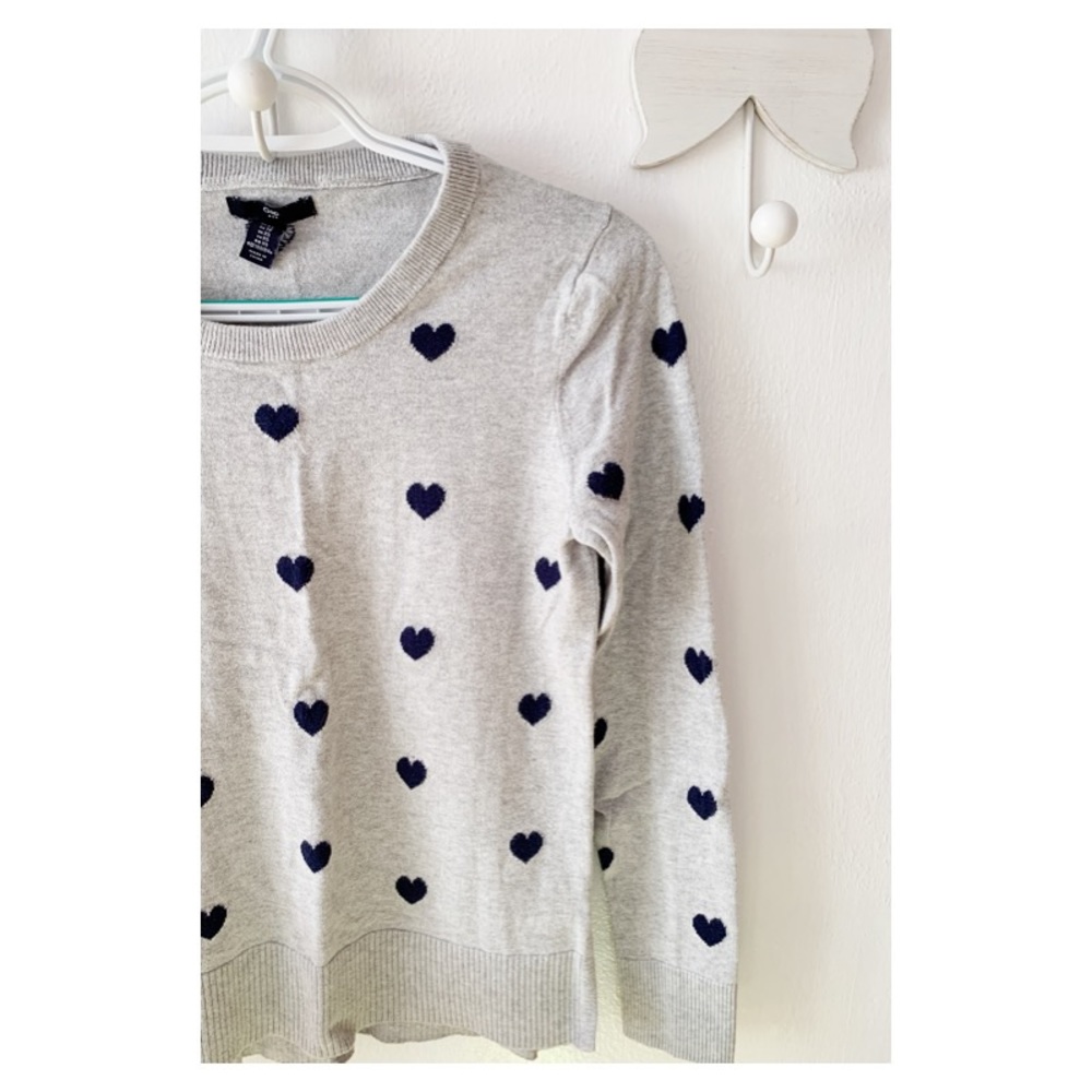 Gap Sweater